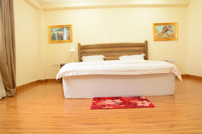 Ampomaah Hotel أكرا المظهر الخارجي الصورة
