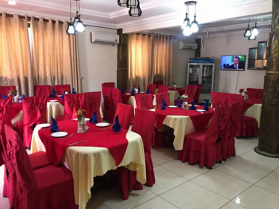 Ampomaah Hotel أكرا المظهر الخارجي الصورة